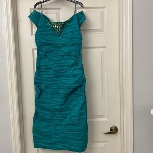 Size 12 Alex evenings teal short ruched cocktail dress